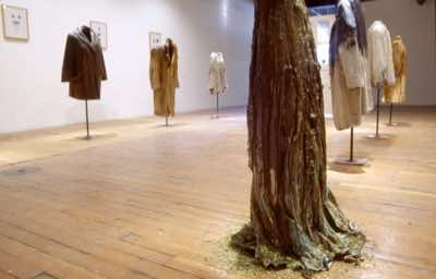 the “8 Bad Moves” and vitrine